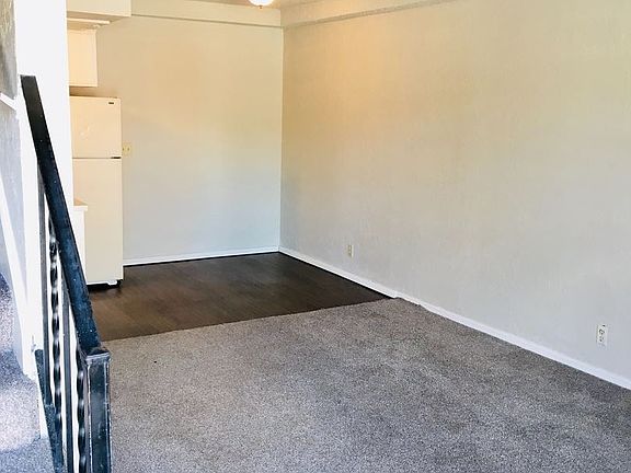 3rd image of 1300 Crown Point Ave APT 19