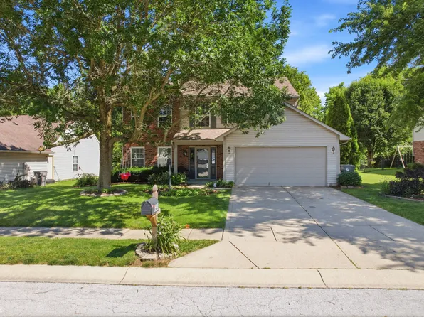 6448 Whitaker Farms Dr, Indianapolis, IN 46237