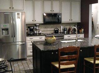 100 Wisteria Dr, Troy, OH 45373