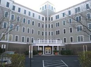 8 Crowninshield St UNIT 209, Peabody, MA 01960