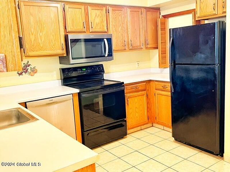 4th image of 222 S Ten Broeck Street #29