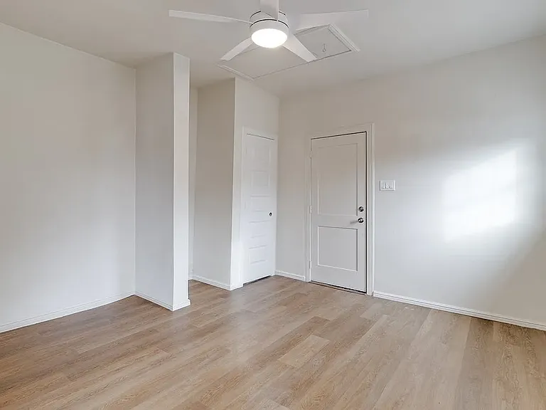 3838 Peoria Ave #B — Photo 5