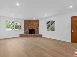 4442 Kingswell Ave #1, Los Angeles, CA 90027