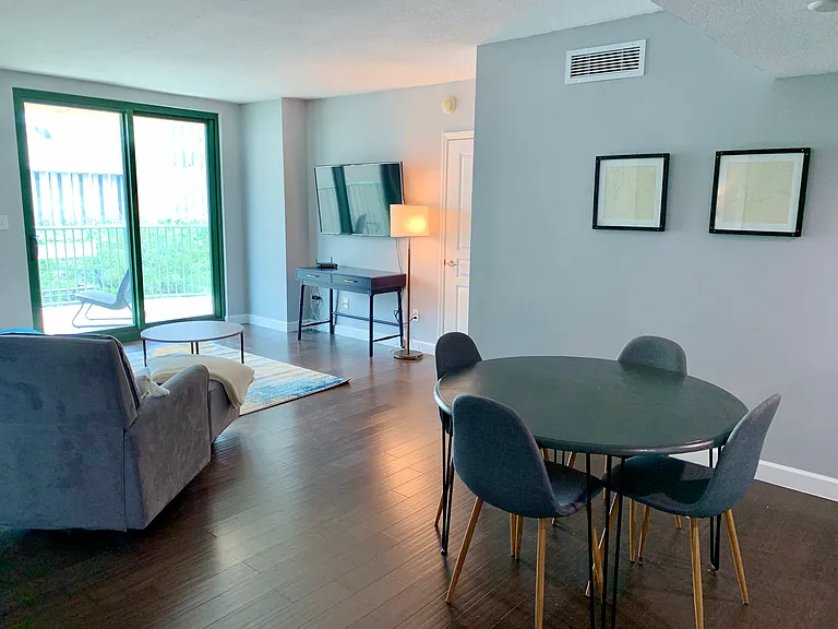 300 S Duval St #812 — Photo 11