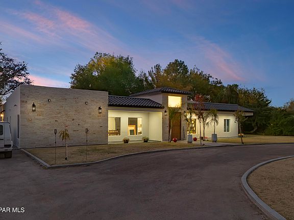 5th image of 5027 Montoya Dr
