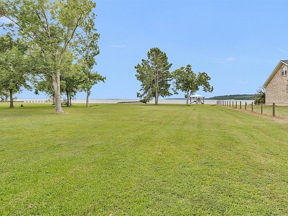 4th image of 270 Johnson Rd