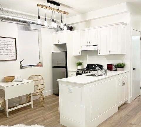 4th image of 1354 Youngs Point Rd #101