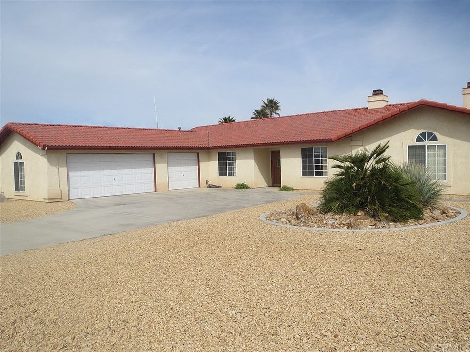 1st image of 16188 Siskiyou Ct