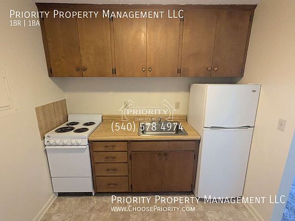 5th image of 335 Rockingham Dr #E