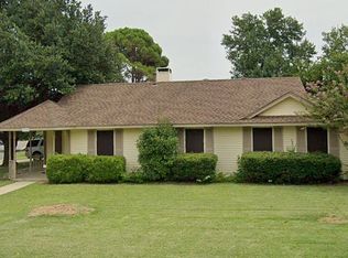 2316 Parkside Dr, Denton, TX 76201