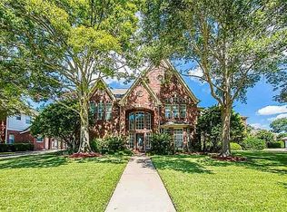 2627 Colonel Court Dr, Richmond, TX 77406