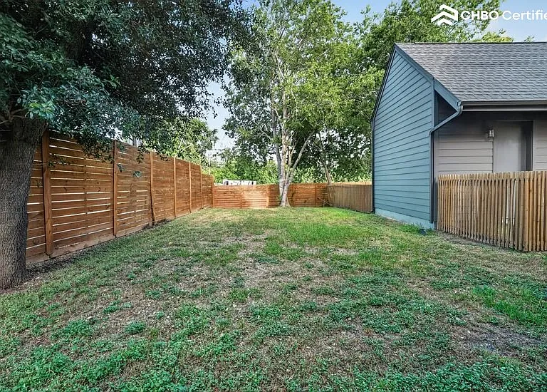 6620 Isabelle Dr #A — Photo 4