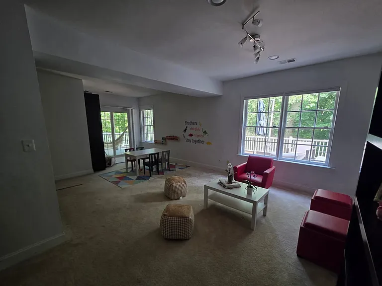 9202 Town Gate Ln — Photo 22