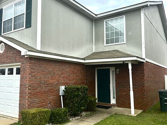 3rd image of 109 Wakefield Way