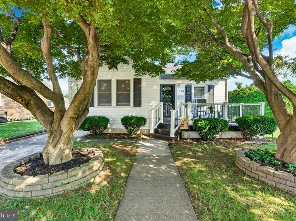 113 Broomall St, Folsom, PA 19033