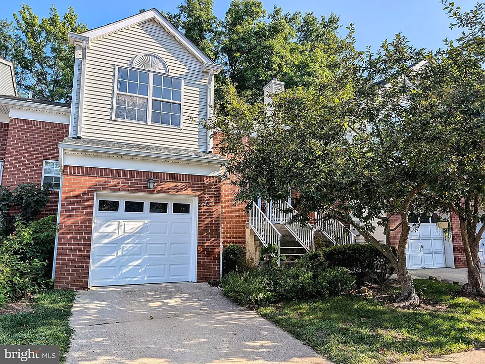 26 Taft Ct
