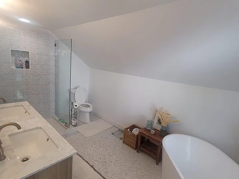 368 4th St NE — Photo 35