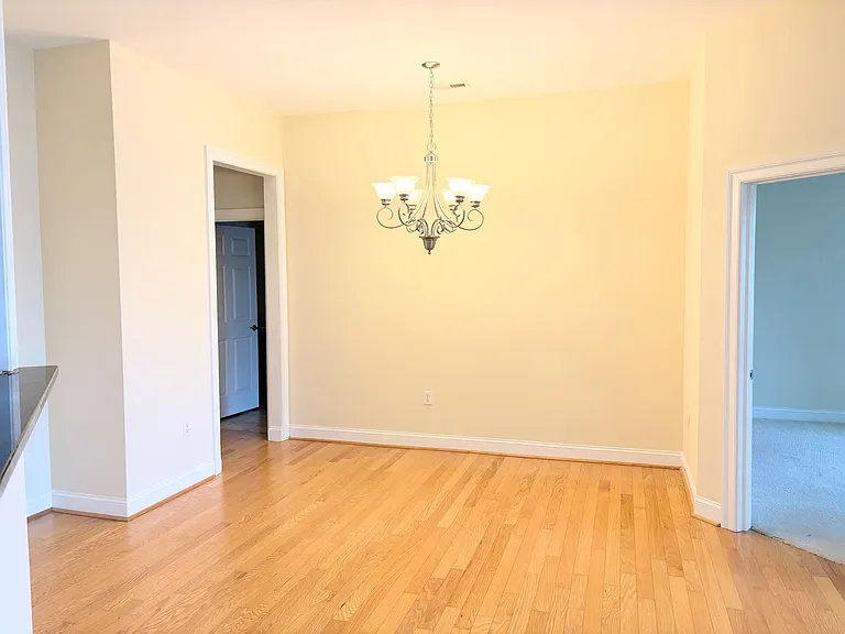 5215 Center St #402 — Photo 4