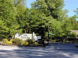 109 Fernwood Dr, West Union, SC 29696