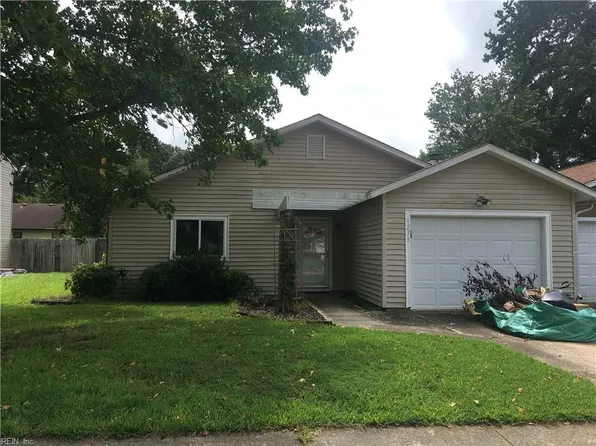 1239 Eaglewood Dr, Virginia Beach, VA 23454