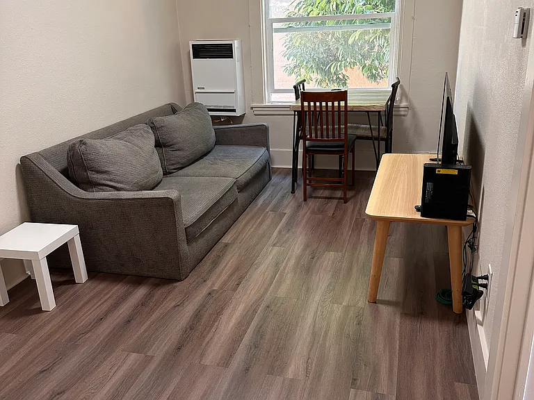 2030 Bancroft Way #4 — Photo 2