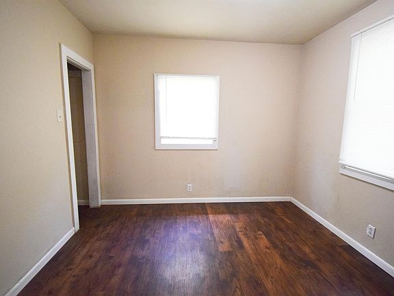 3rd image of 3310 Ottawa Ave APT B