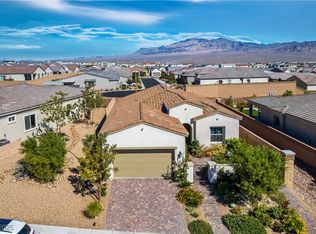 10196 Millholm Ave, Las Vegas, NV 89166
