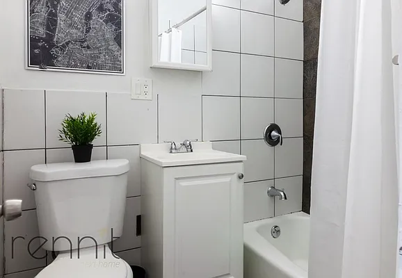 Rented by Rennit Inc. | media 19