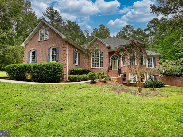 70 Costleys Bridge Dr, Oxford, GA 30054