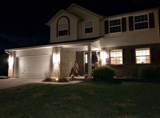 929 Legacy Ct, Trenton, OH