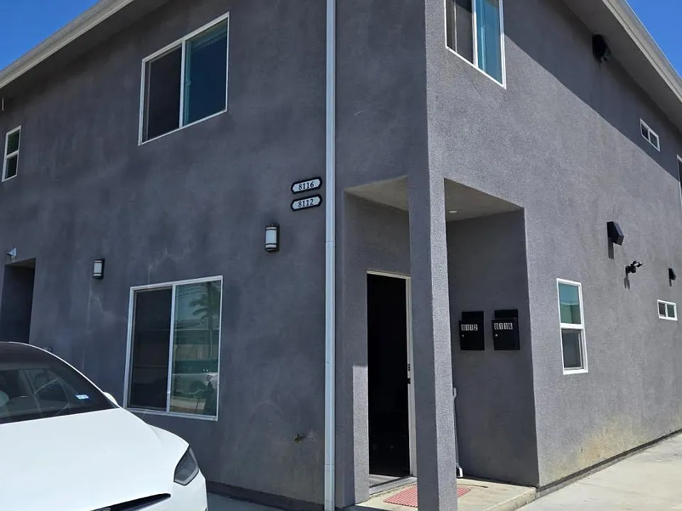 8112 Hazard Ave