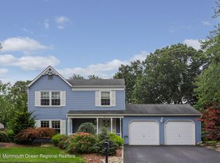 5 Concord Cir, Howell, NJ 07731