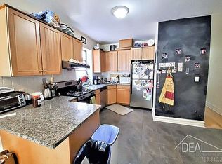 359 40th St APT 3, Brooklyn, NY 11232
