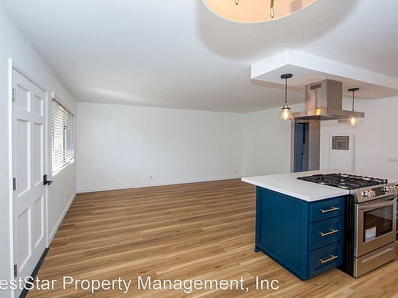 3rd image of 936 Cedar Ave APT 11