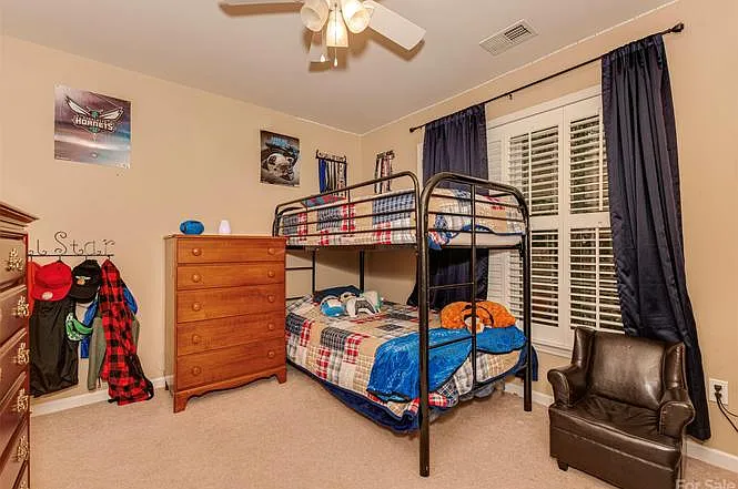 10828 Carmody Ct — Photo 19