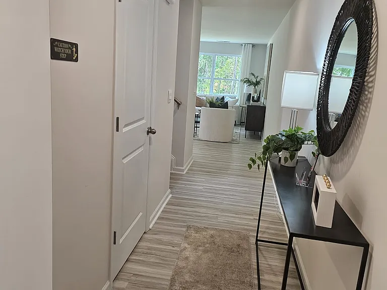 6131 Faron Way — Photo 6