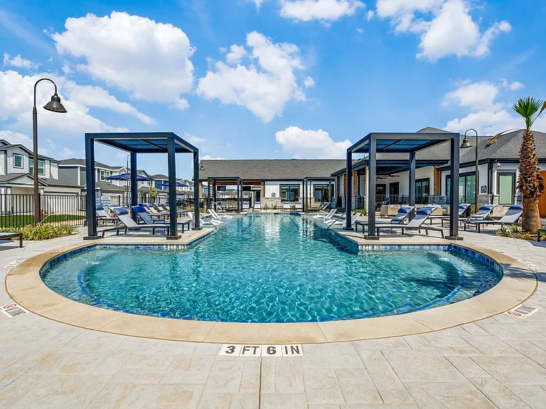 Villas at Creekside — Photo 35