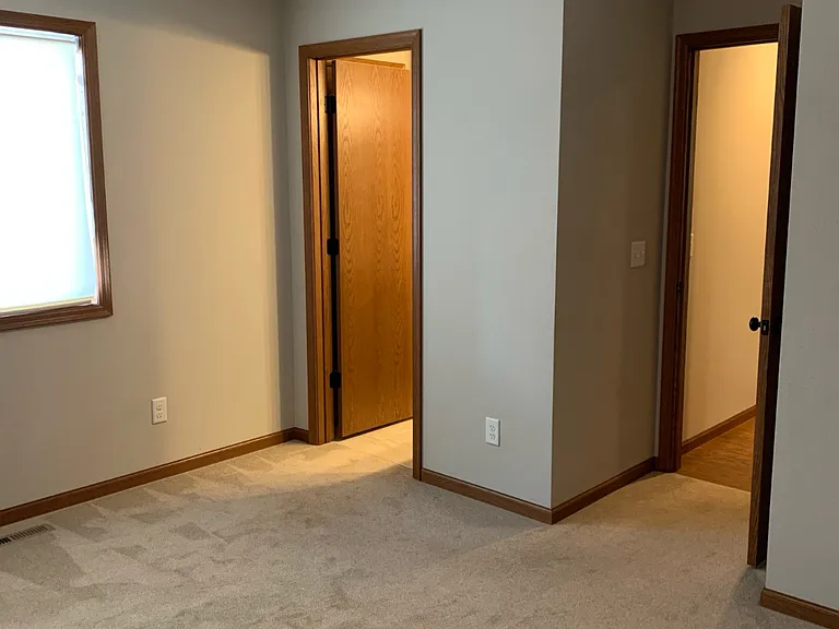 301 Grovebrook Ct — Photo 15