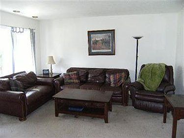 4th image of 15111 Dana Ave