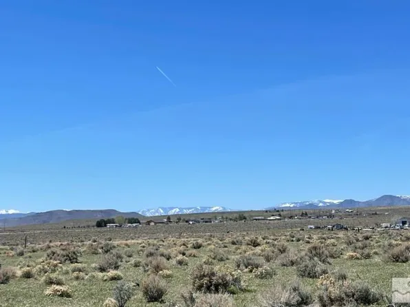 5105 Boyer Ln, Stagecoach, NV 89429