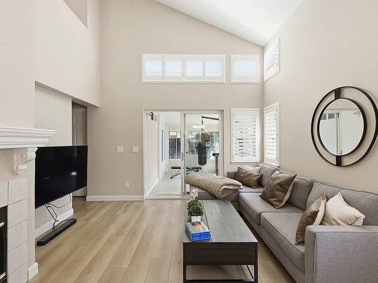 3668 Whispering Creek Cir — Photo 9