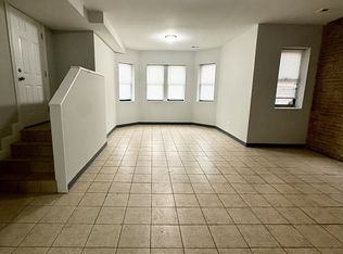 6917 S Paxton Ave #G, Chicago, IL 60649