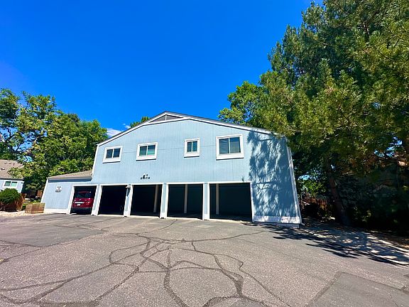 FRONT OF THE BUILDING - PARKING LOT VIEW