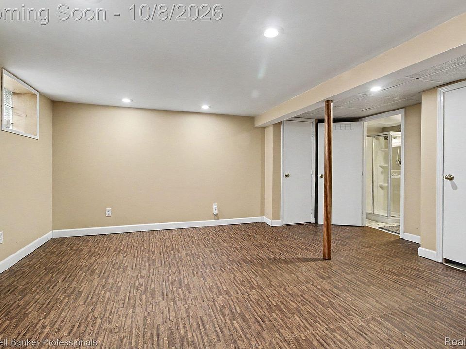 1118 Oxford Rd, photo 17
