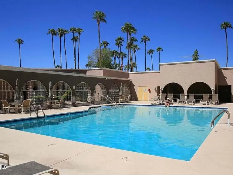 7920 E Camelback Rd #102 — Photo 23