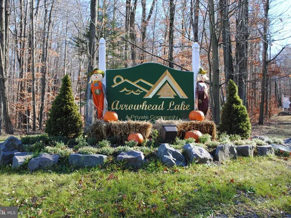 16-69-12 Pontiac Path, Pocono Lake, PA 18347