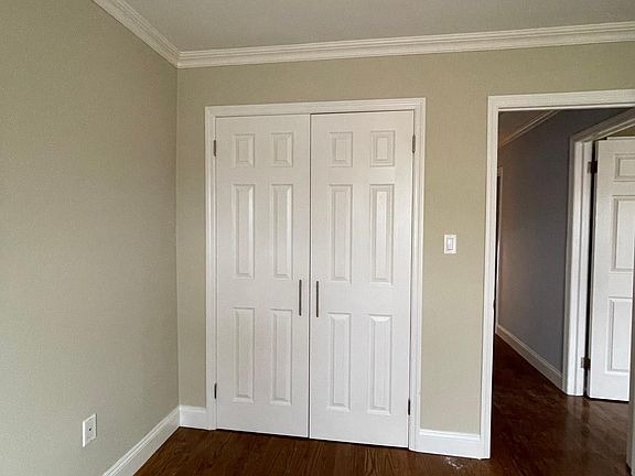 2nd image of 22152 59th Ave Floor 2
