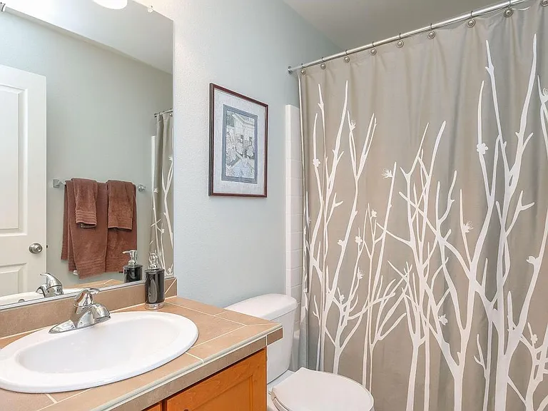 360 NW 116th Ave — Photo 17