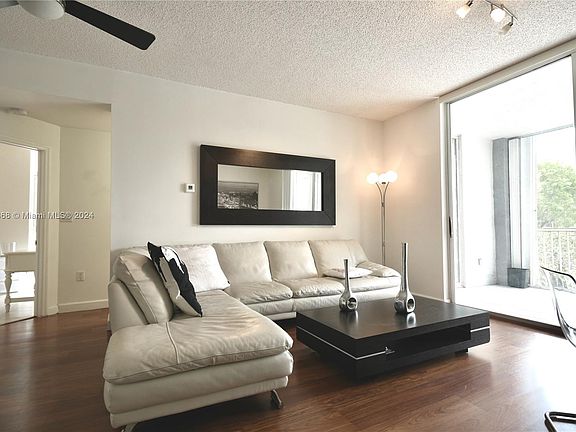 3rd image of 9725 NW 52nd St APT 205