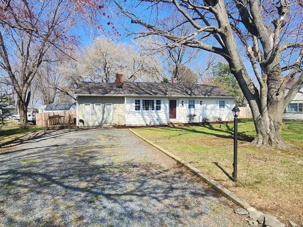 1803 Chester Dr, Chester, MD 21619